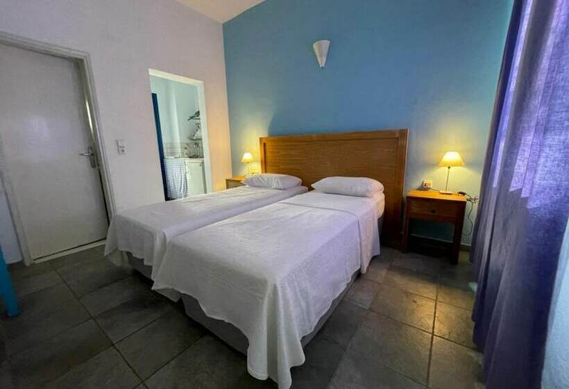 پانسیون Ikion