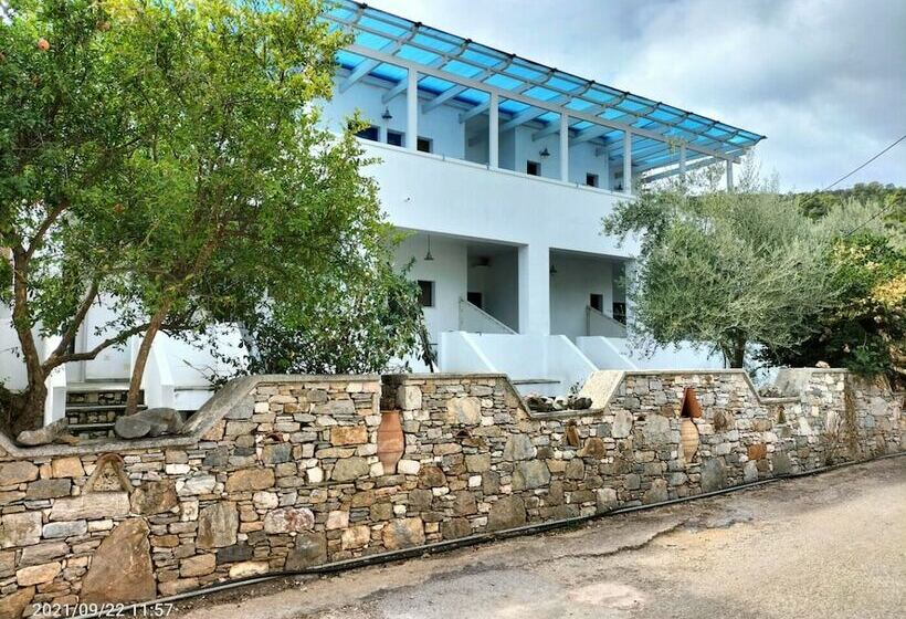 پانسیون Ikion