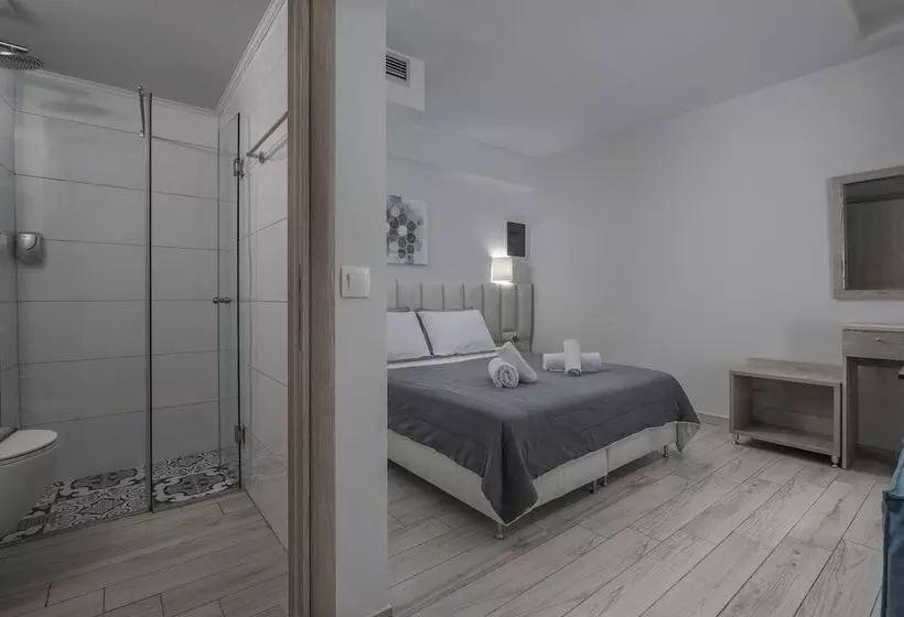 Adonis Luxury Village