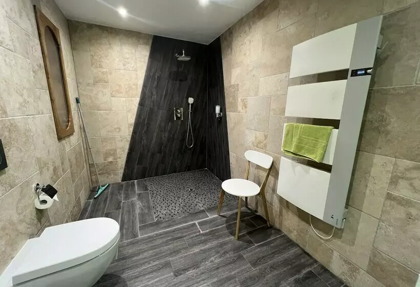 Aamiaismajoitus (B&B) Le Domaine Du Verger, Chambres D Hotes