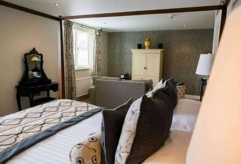 Hotelli Woughton House