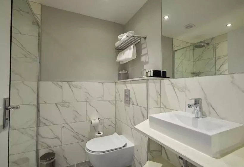 Hotelli Woughton House