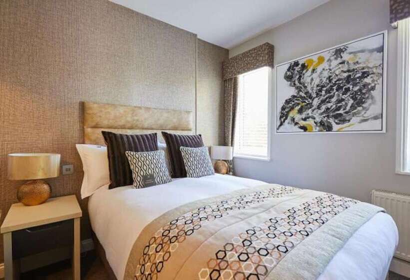 酒店 Woughton House