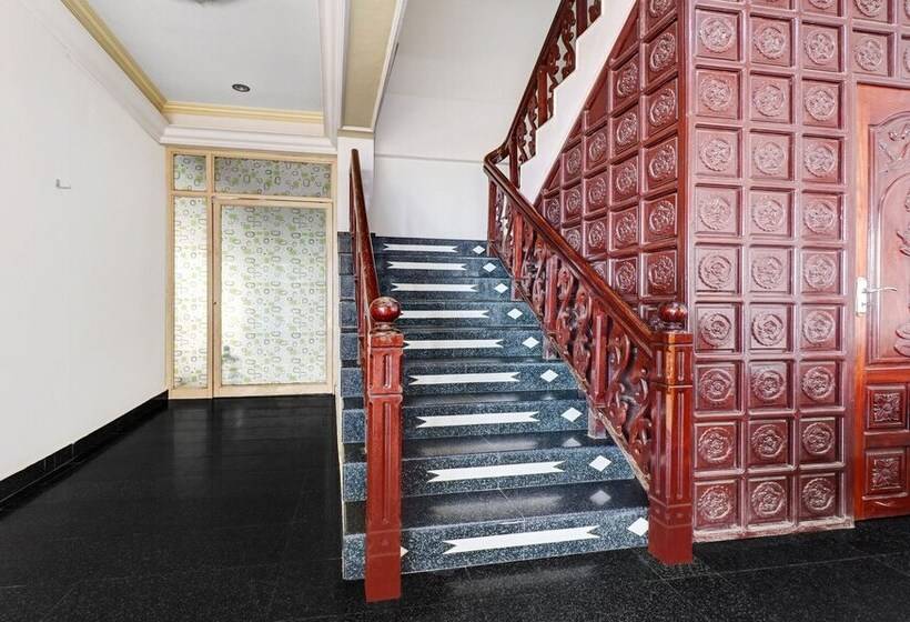 پانسیون Itsy Hotels The Waters Edge Beach Resort