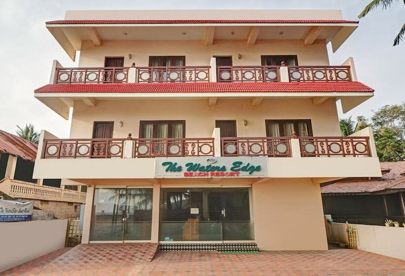 پانسیون Itsy Hotels The Waters Edge Beach Resort