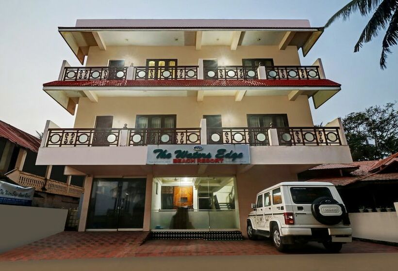 پانسیون Itsy Hotels The Waters Edge Beach Resort