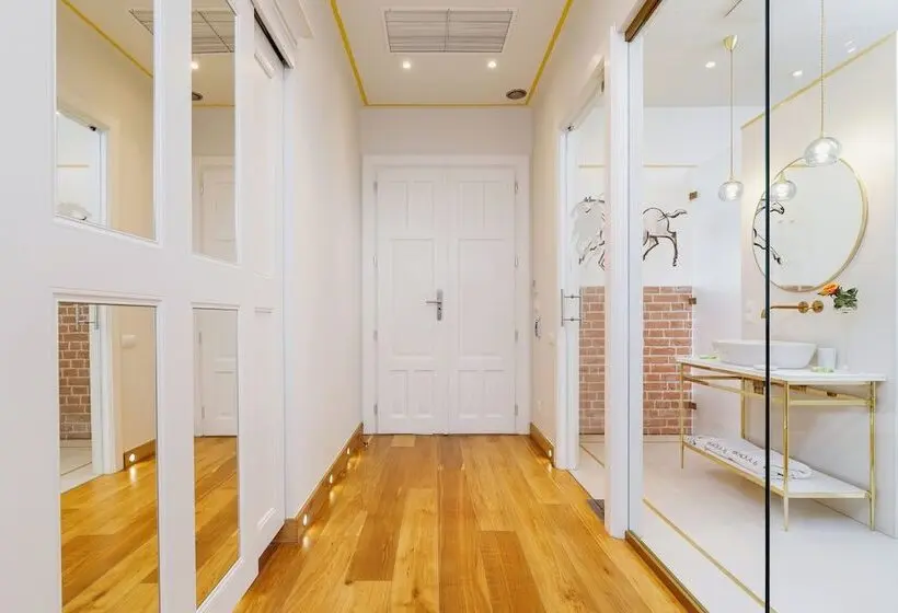 Apartamenty Bracka 6