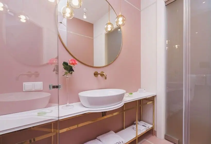 Apartamenty Bracka 6