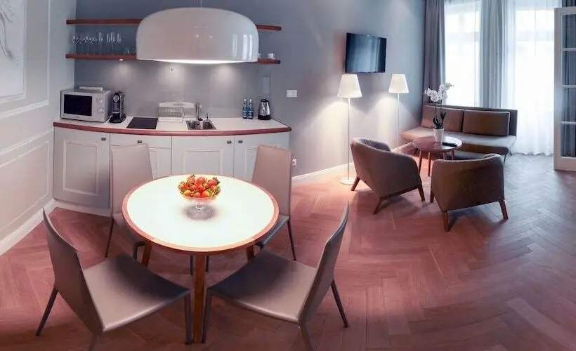 Apartamenty Bracka 6