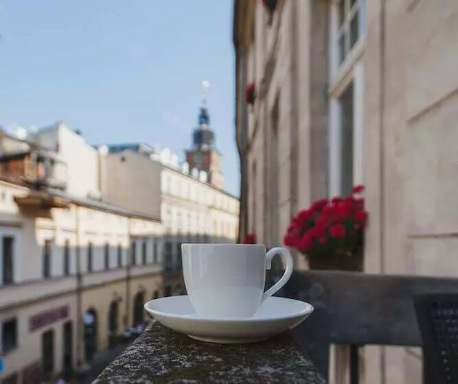 Bracka 15   Main Square Apartments