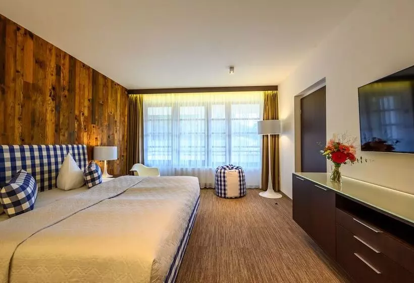 호텔 Bedriska Wellness Resort & Spa