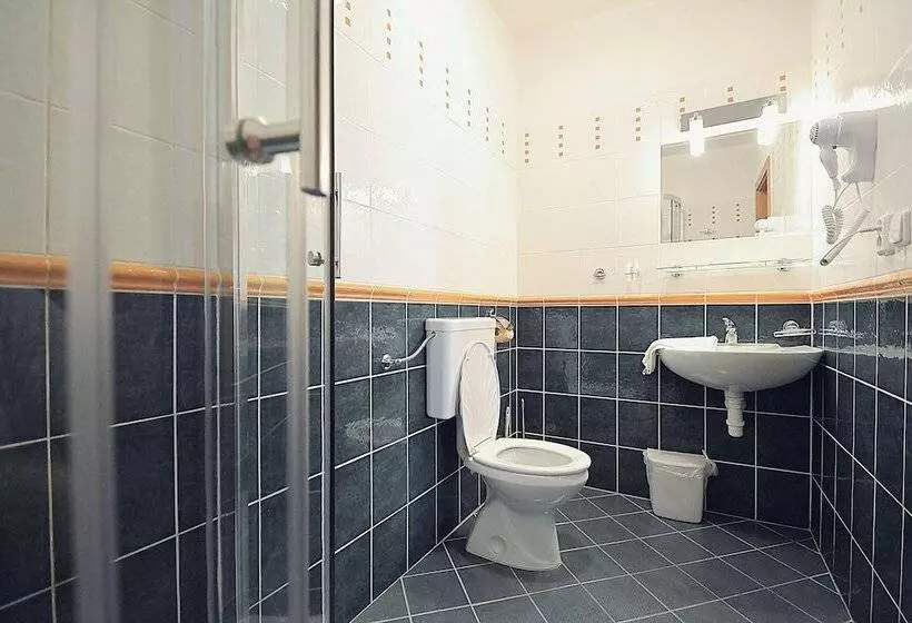 호텔 Bedriska Wellness Resort & Spa