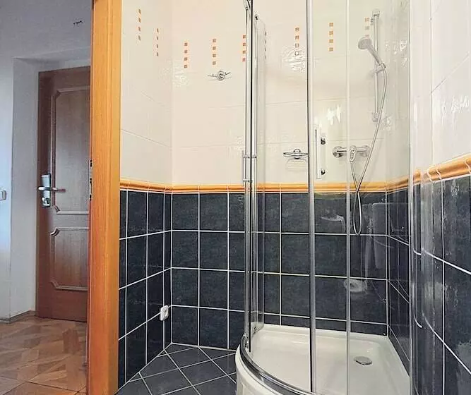 호텔 Bedriska Wellness Resort & Spa