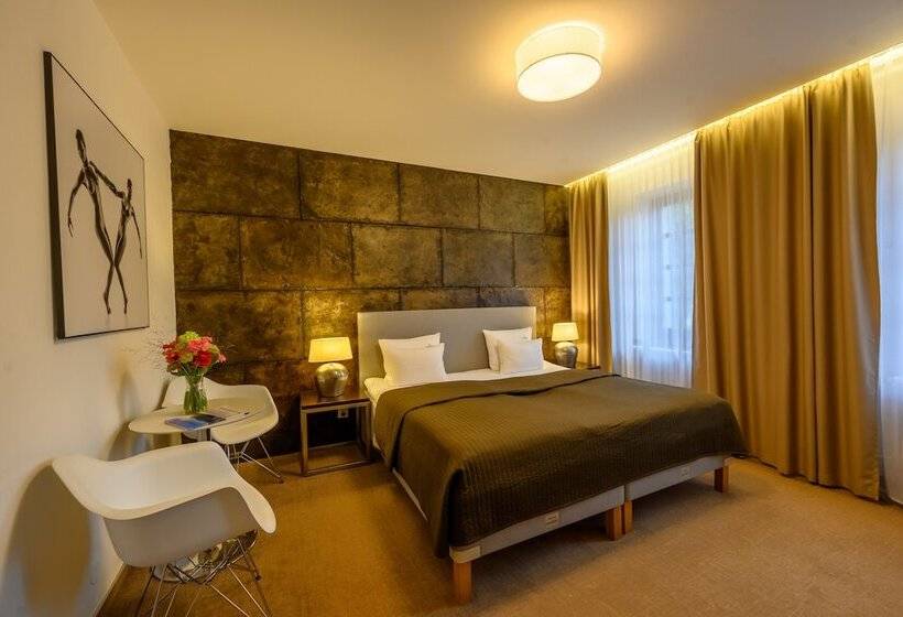 בית מלון כפרי Bedriska Wellness Resort & Spa