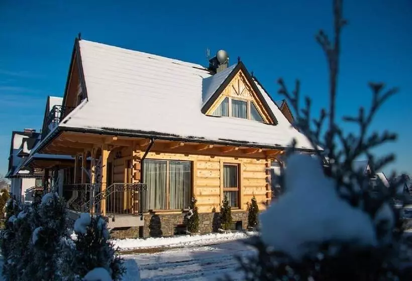 Hotelli Chata Pod Jemiołą