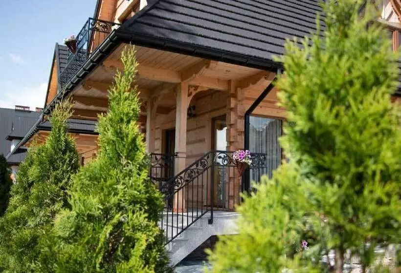 Hotelli Chata Pod Jemiołą