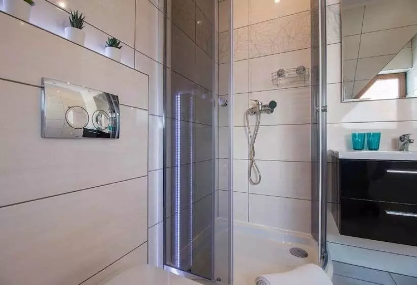 Hotelli Chata Pod Jemiołą