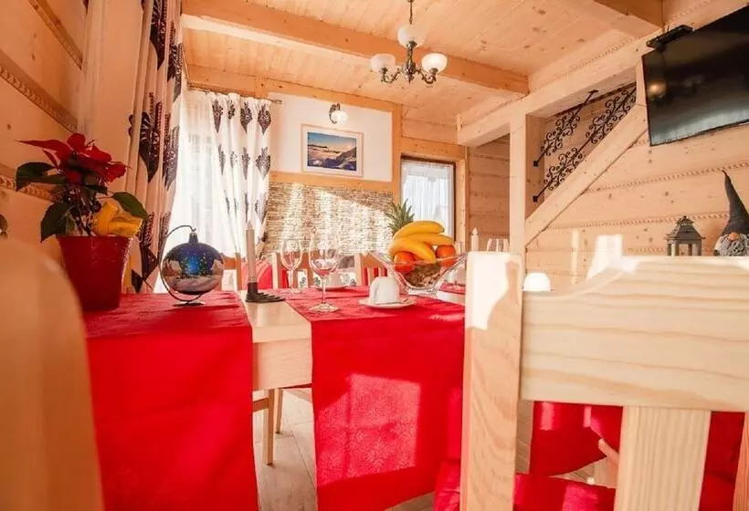 Hotelli Chata Pod Jemiołą