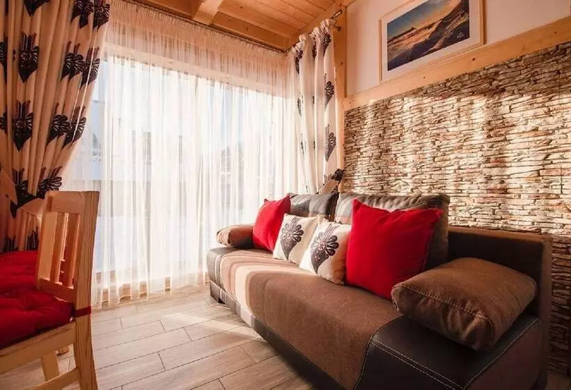 Hotelli Chata Pod Jemiołą