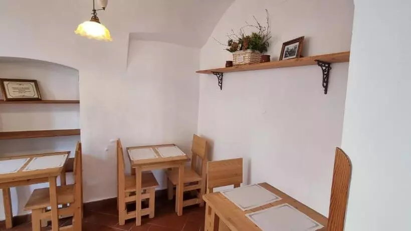 ホテル Garni Myší Díra