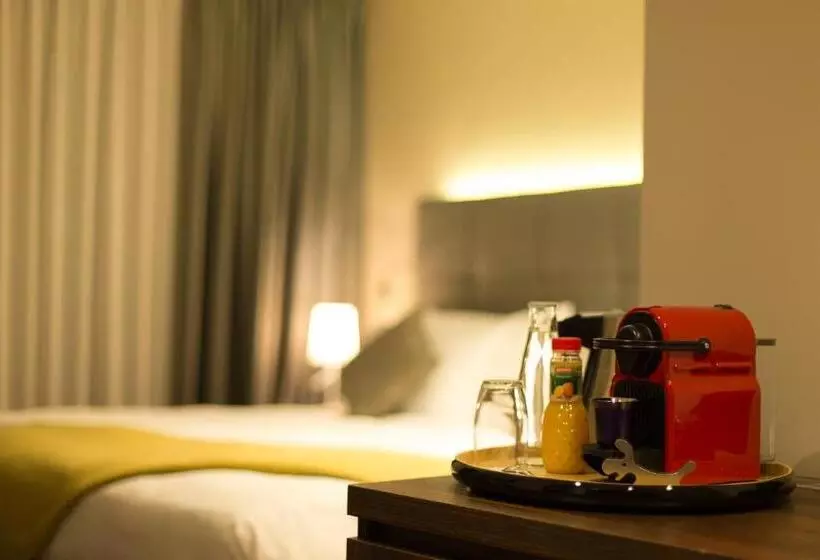 Hotel Hôtel Des Voyageurs Boutique