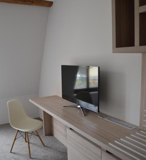 هتل Hôtel Des Voyageurs Boutique