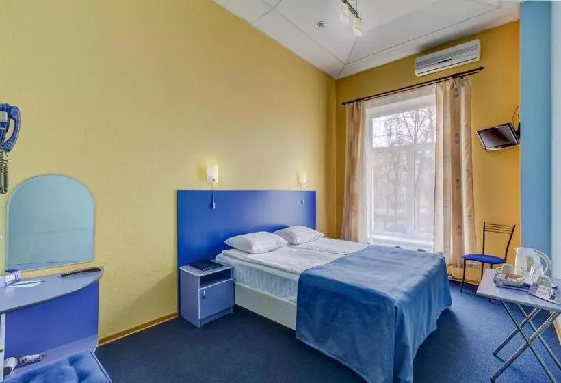 Hotelli Nautilus Inn