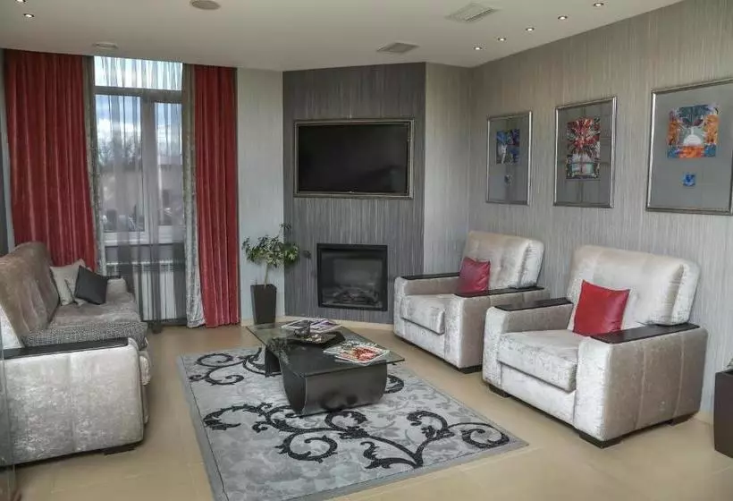 هتل Oasis