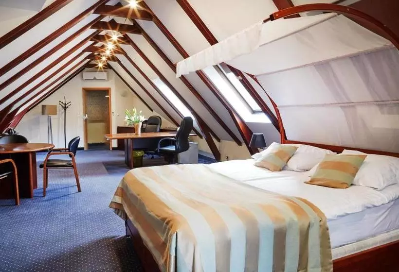 Отель Rezydencja Solei Old Town