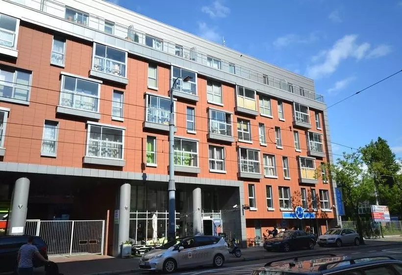 هتل Senator Warsaw Apartments