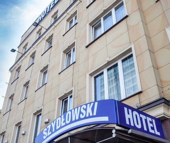 酒店 Szydłowski