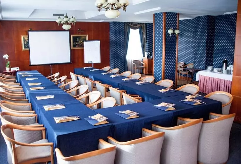 בית מלון כפרי Szydłowski