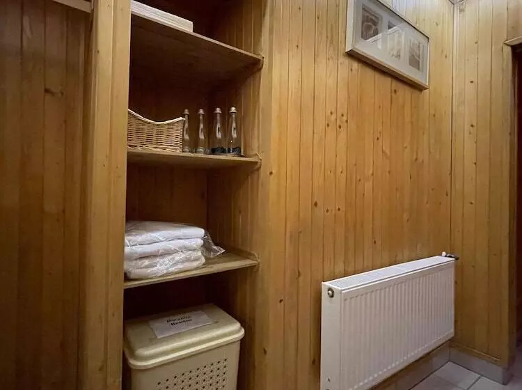 בית מלון כפרי Szydłowski