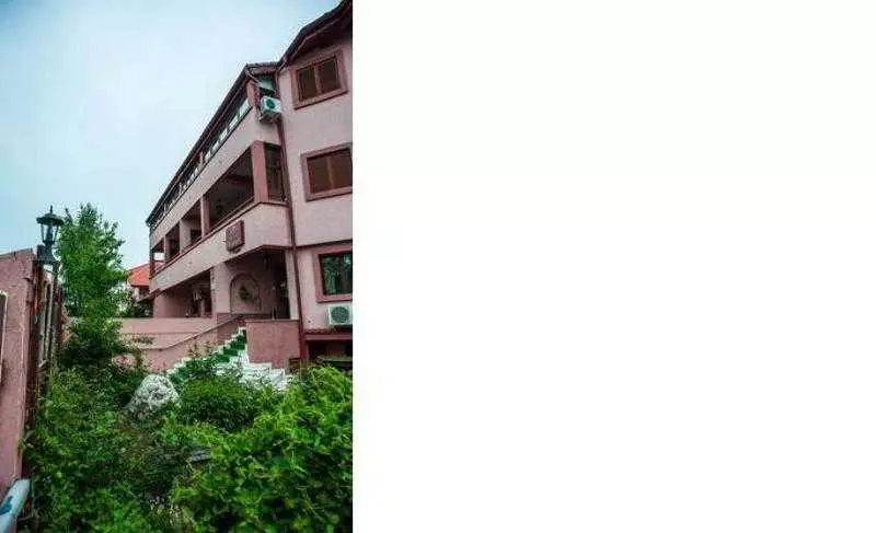 فندق The Seasons