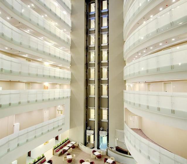 Hotelli Tulip Inn Omega Sochi