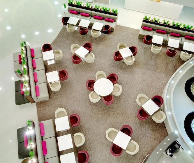 Hotelli Tulip Inn Omega Sochi