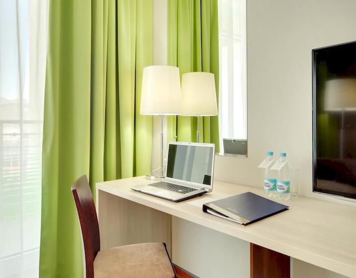 Hotelli Tulip Inn Omega Sochi