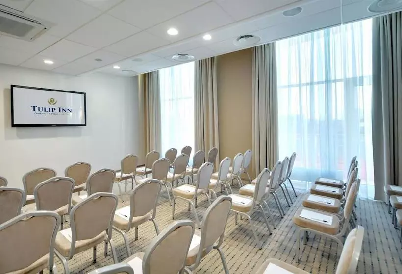 هتل Tulip Inn Omega Sochi