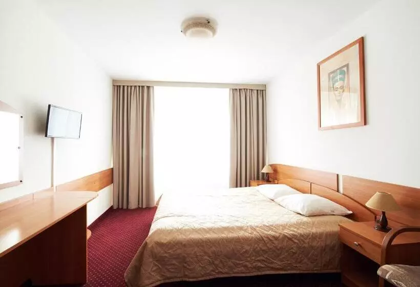 Obiekt Hotelarski Patron