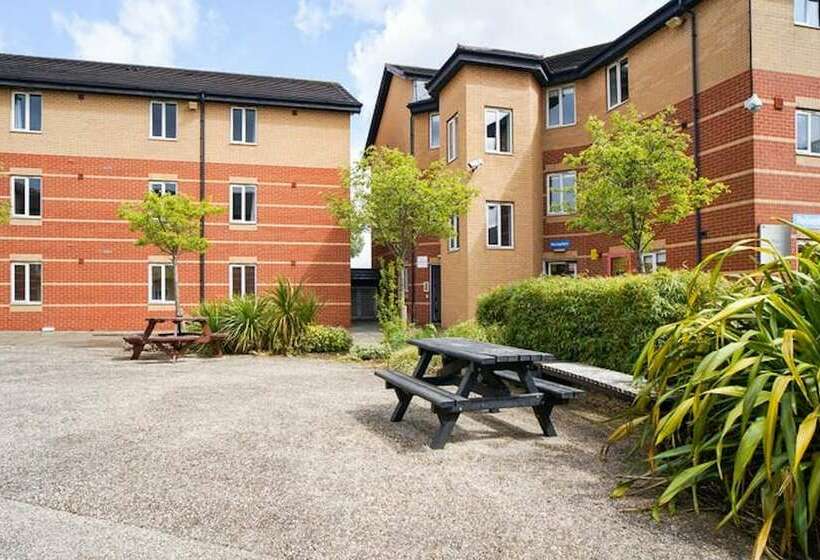 הוסטל Room For Students Only Stockton On Tees