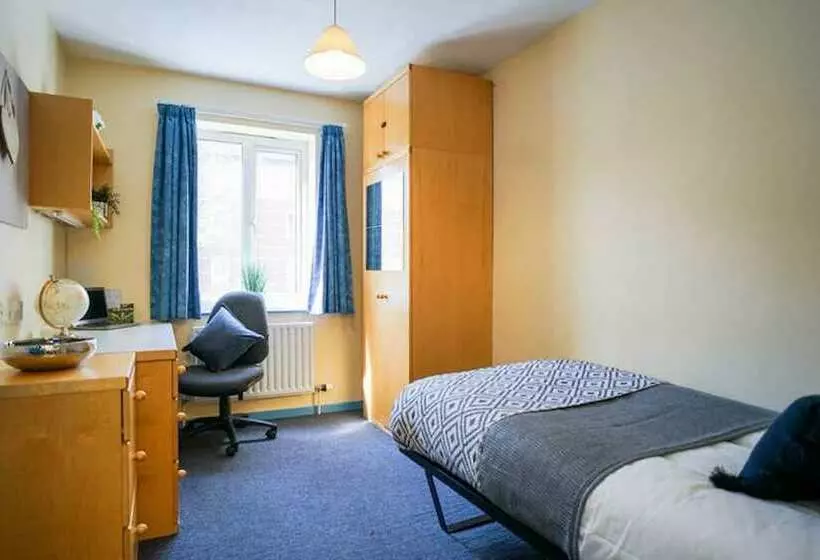 هاستل Room For Students Only Stockton On Tees