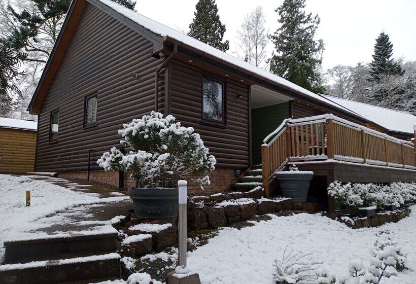 Charming Lodge,cosy, Comfortable,ideal Location