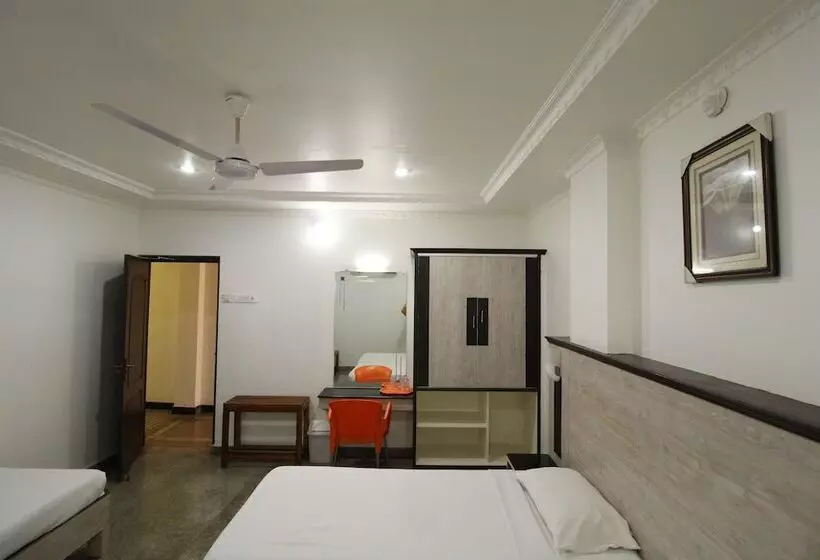 The Hotel Temple View