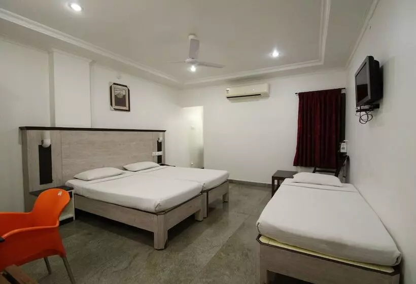 The Hotel Temple View