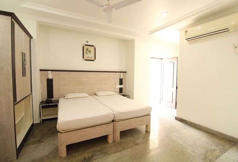 The Hotel Temple View