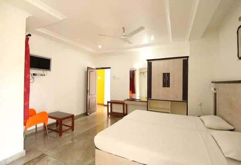 The Hotel Temple View