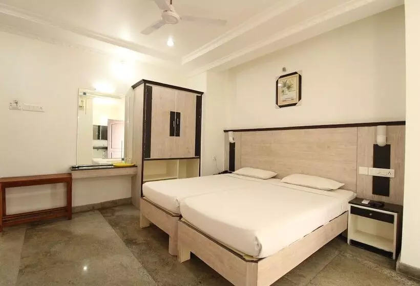 The Hotel Temple View