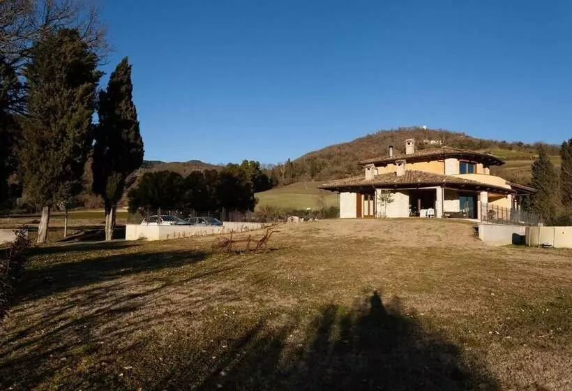 Residenssi Beautiful 4 Bed House In Urbino In The Marche