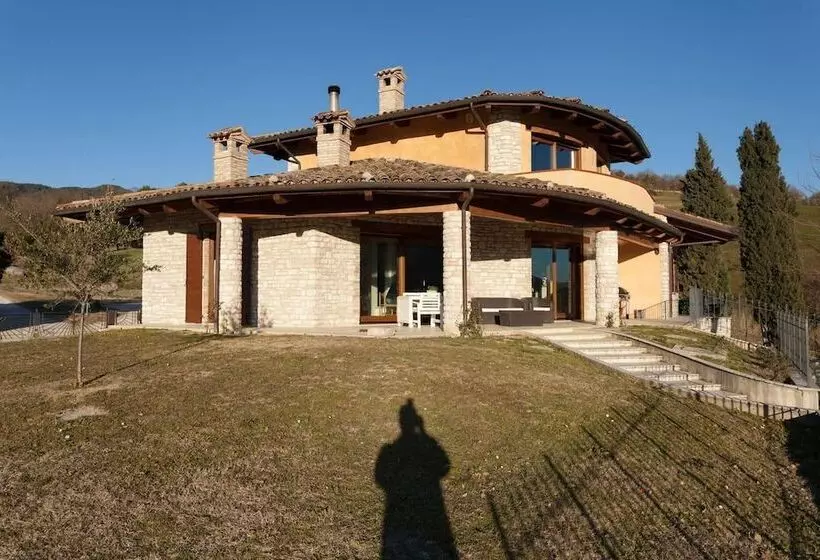 Residenssi Beautiful 4 Bed House In Urbino In The Marche