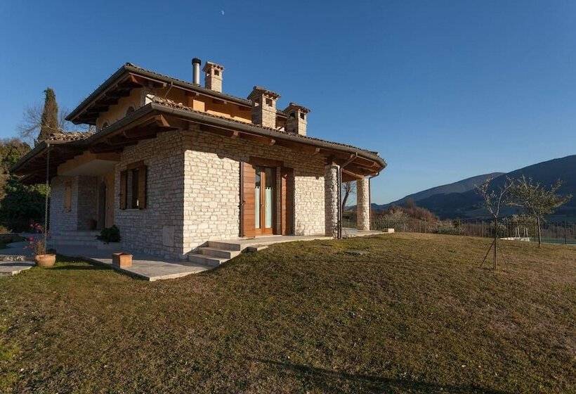Rezidans Beautiful 4 Bed House In Urbino In The Marche